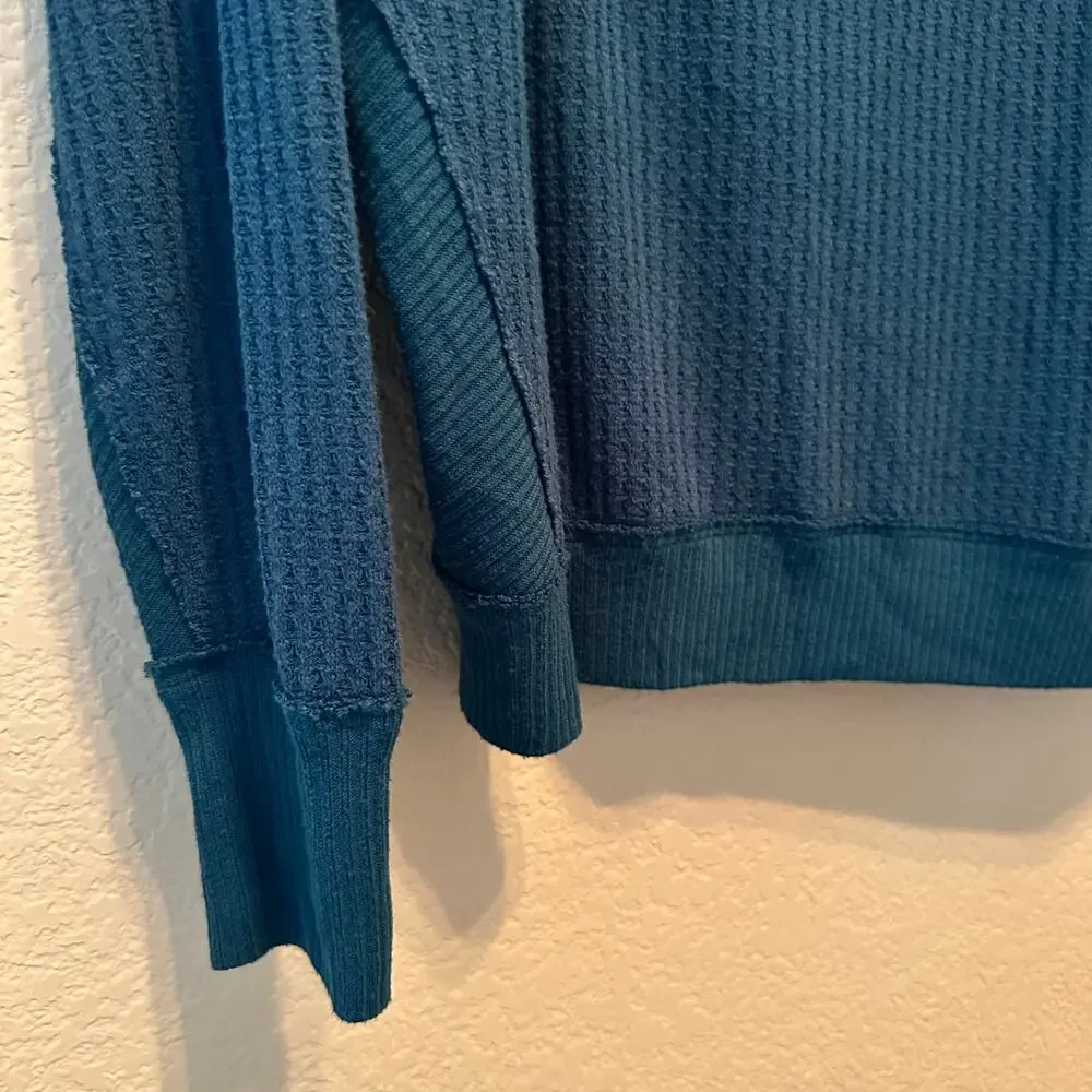 We The Free | Size M Womens long Sleeve V Neck Blouse